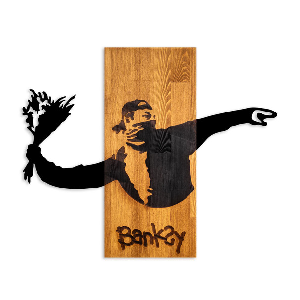 Ukrasni drveni zidni dodatak Banksy - Bacač cvijeća   a.g