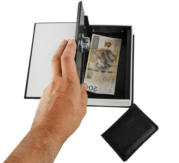 Sef - kutija skrivena u knjizi 18cmx11.5cm