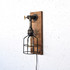 Zidna lampa str. 167