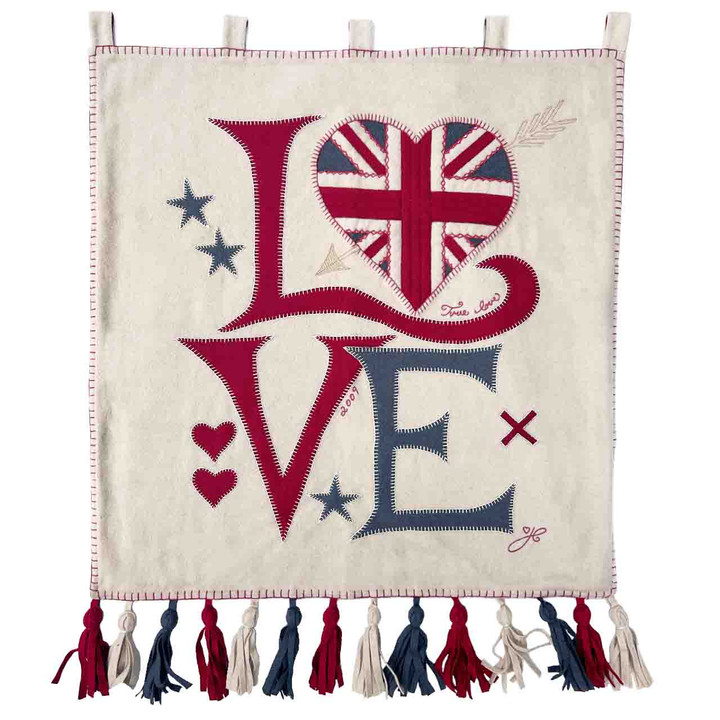 Vintage LOVE Wall Hanging (Cream/Red)