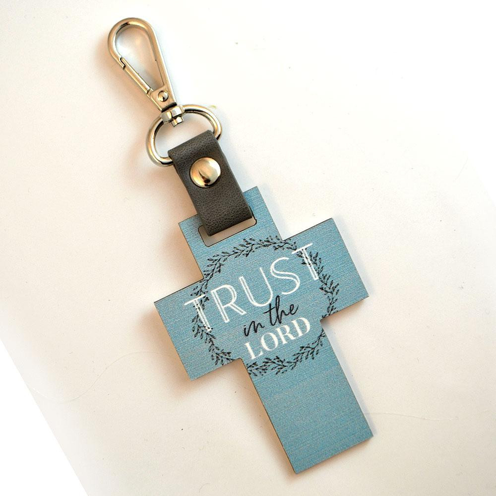 Trust in the Lord Cross Key Chain