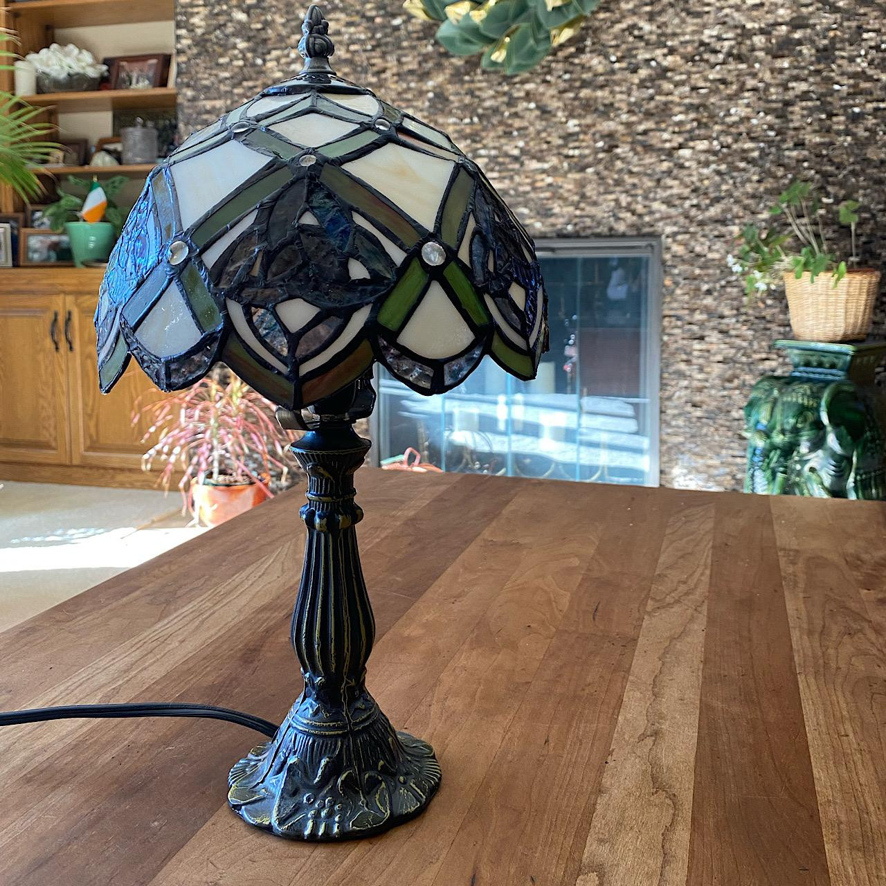 Celtic Trinity Memorial Lamp