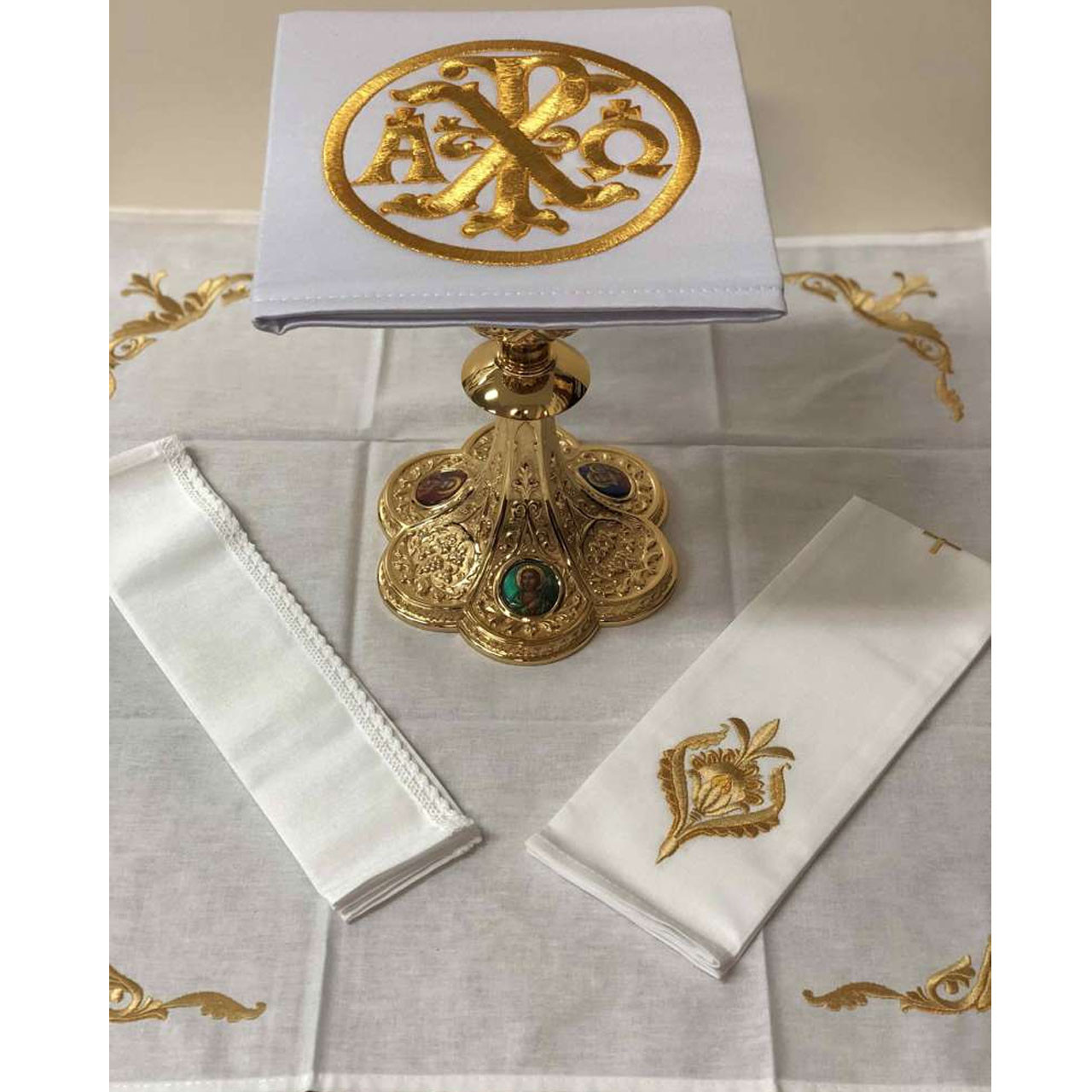 11-163 Altar Linen Set