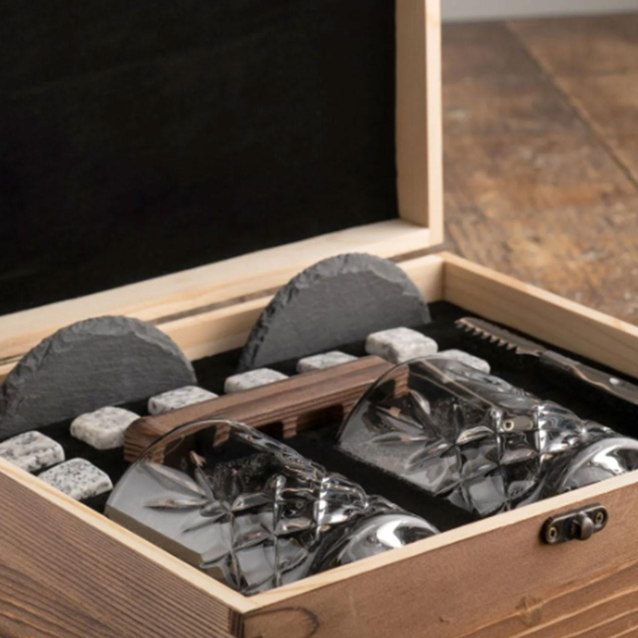 Detail view of the items inside the Galway Crystal Wood Box Whiskey Set
