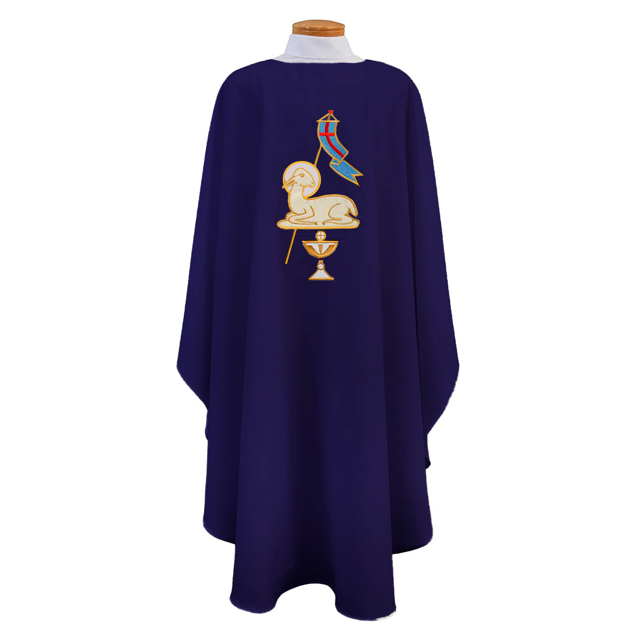 859 Lamb of God Chasuble Violet