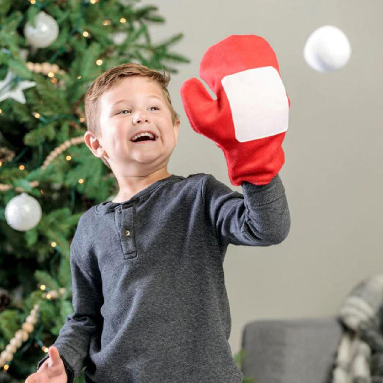 See how easy it is to catch the snowball on the mitt