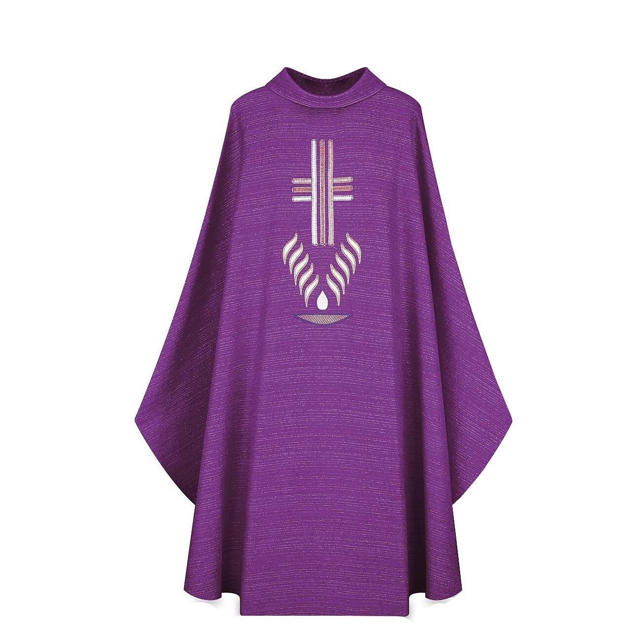 2170 Gothic Chasuble in Lucia
