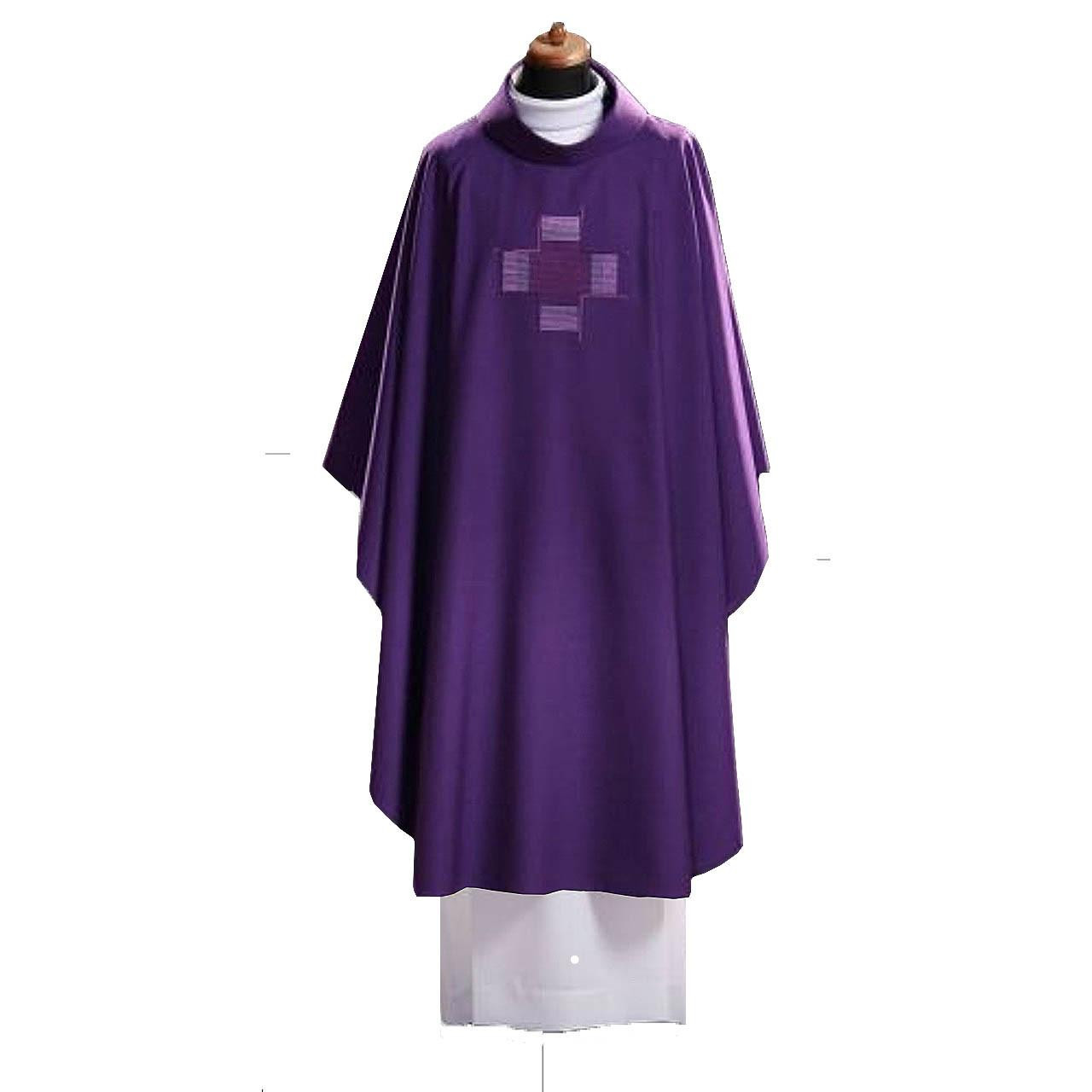 278 Gothic Chasuble in Lightweight Wool