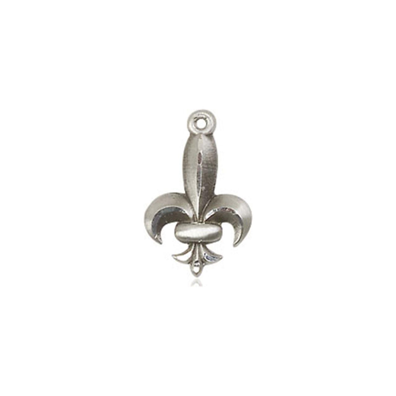 Detail of the Small Sterling Fleur de Lis Pendant