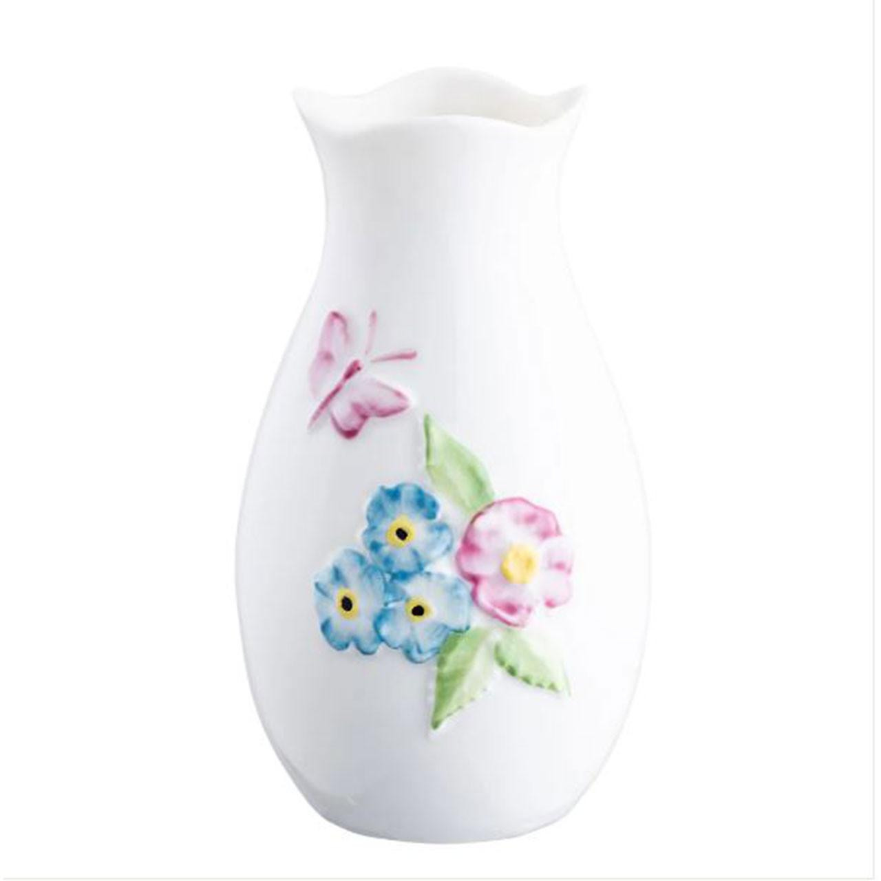 Belleek Forget-Me-Not Mini Vase detail