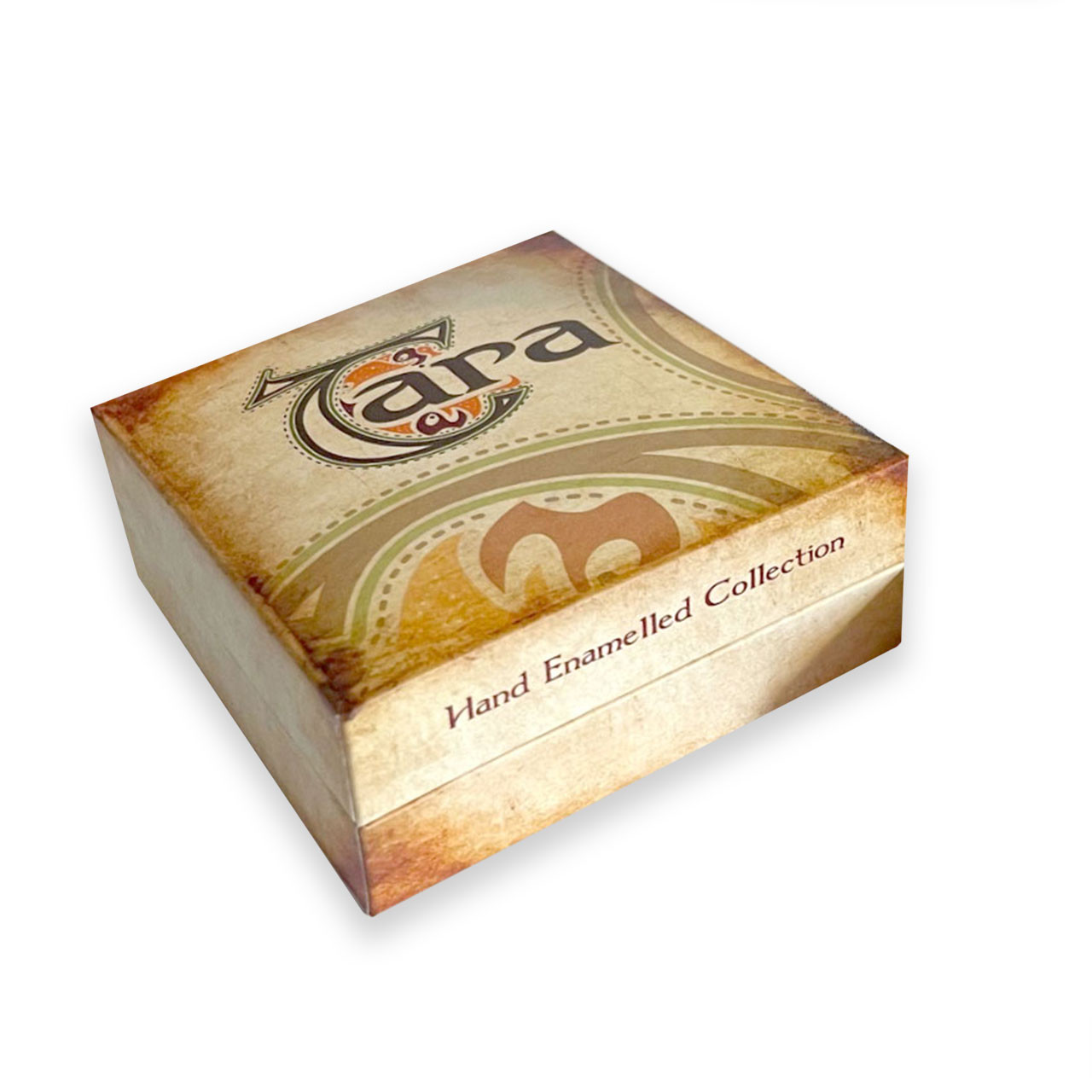 Top of the Tara Shamrock Enamel Brooch gift box