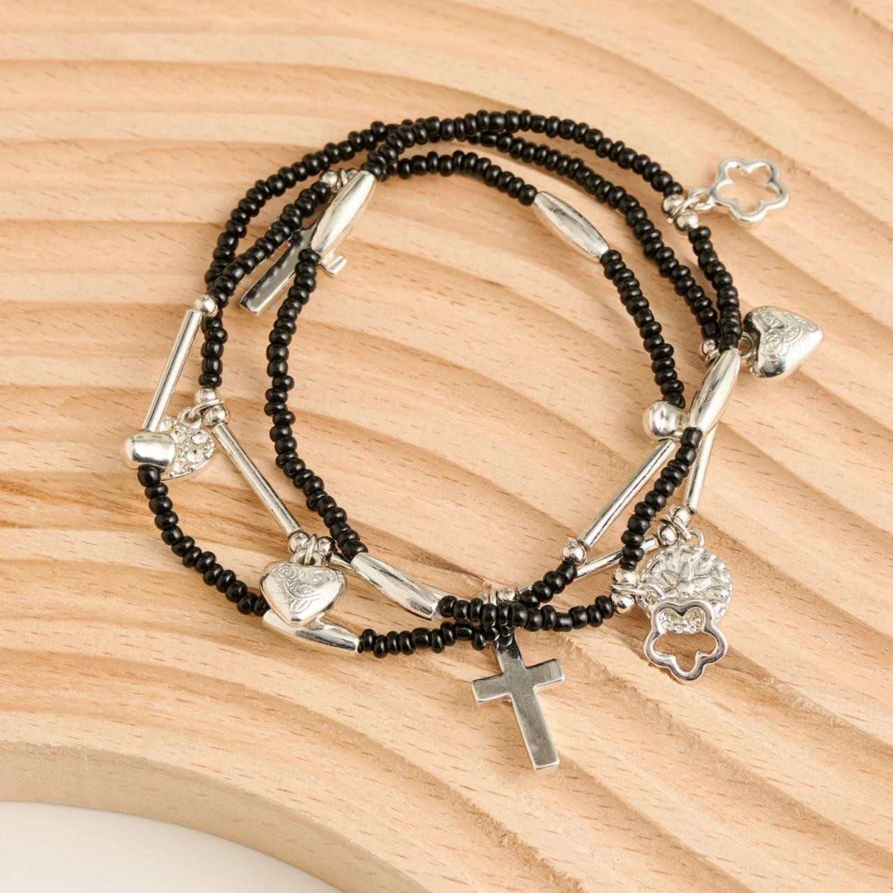 Beaded Charm Bracelet Set in Silver detail