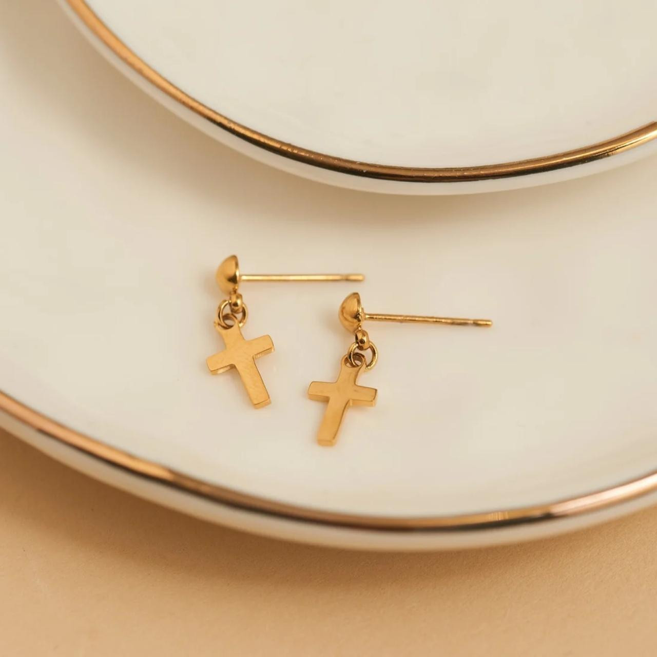 Waterproof Cross Earrings in Gold detail