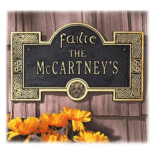 Personalized "Failte" Family Name Plaque