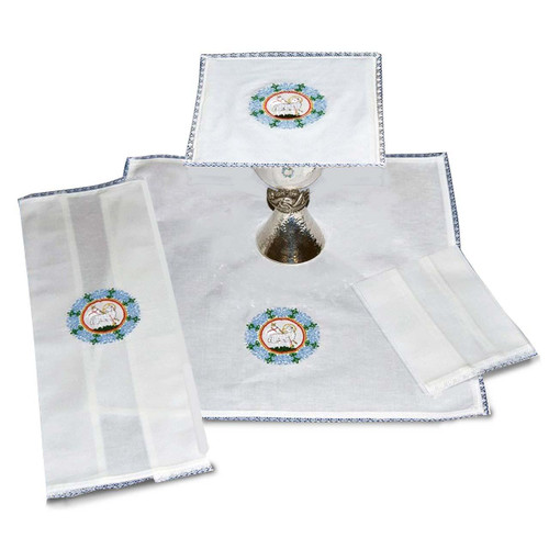 3023 Victorious Lamb 4pc Linen Set with Gift Box