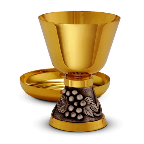 A-2800G Chalice with Grape Leaf Stem