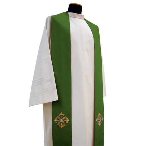 351 Overlay Stole in Primavera Green