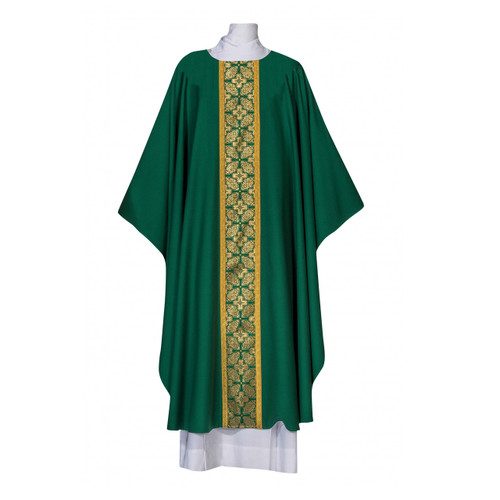 711116 Chasuble Series in Palermo Green