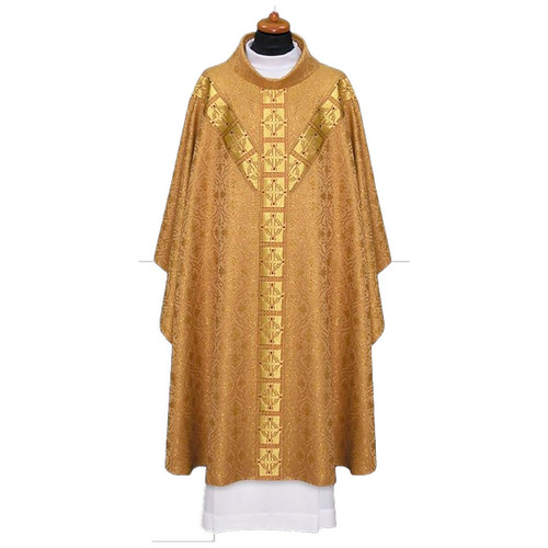 2-317C Chasuble in Damask with collar