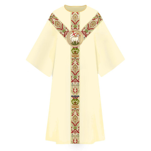 7-3168 Dalmatic in Dupion Beige