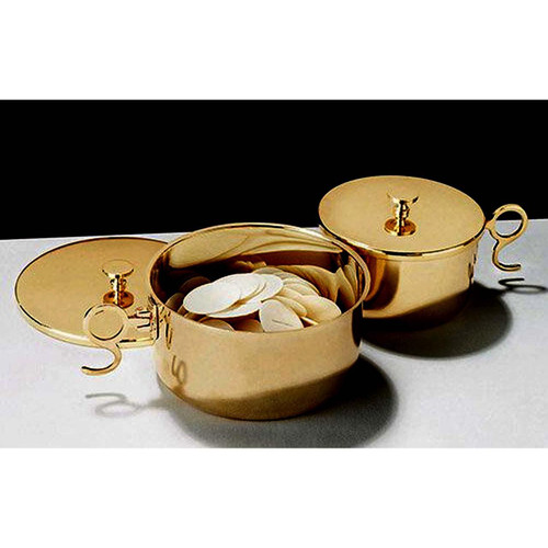NS030 Brass Ciborium with Lid