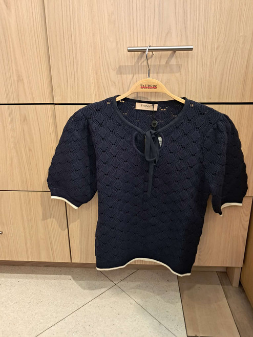 NAVY KNITTED  PULLOVER