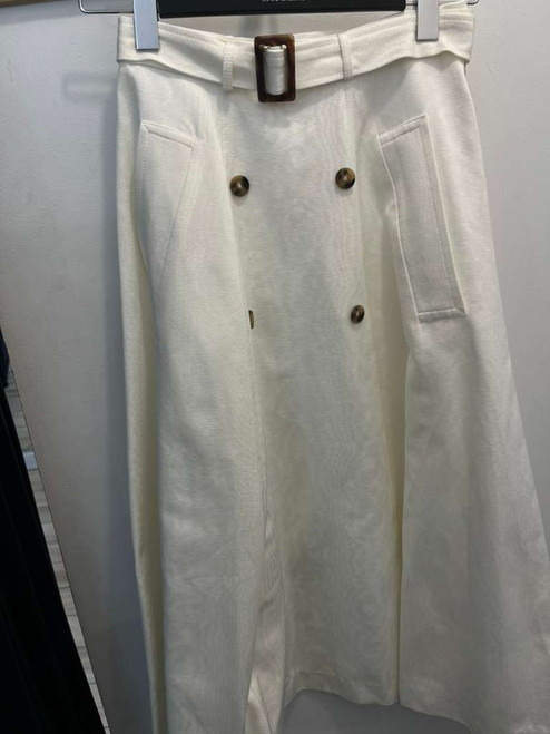 IVORY WEAVED BELTED SKIRT