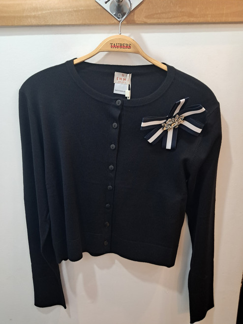 BLACK CARDIGAN WITH FLOWER