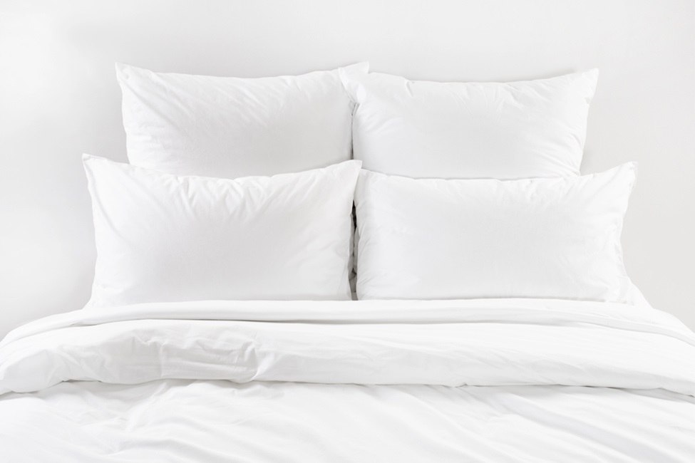 Pillowcase Buyer's Guide: Materials, Thread Count, and More