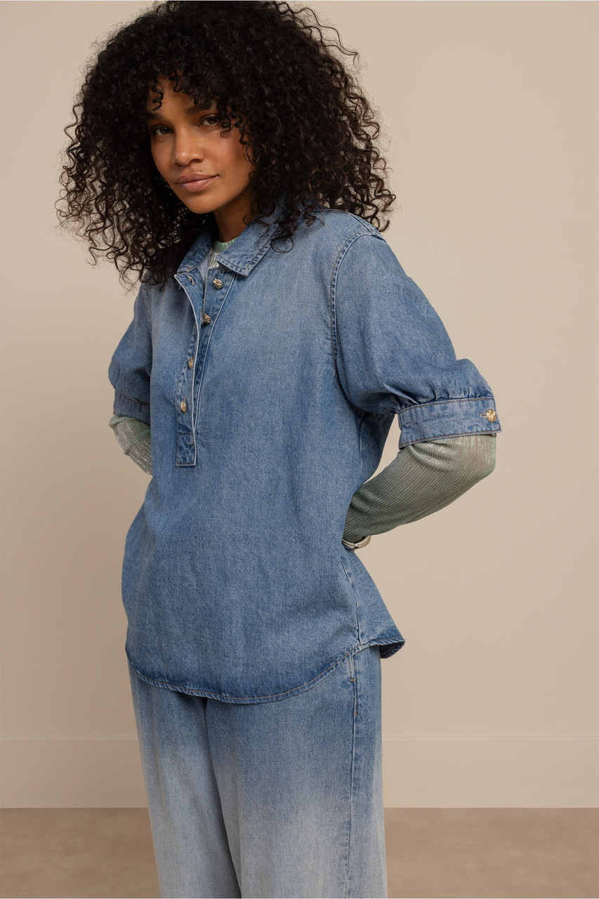 Stelle denim top - light jeans blue | Studio Anneloes | Officiële