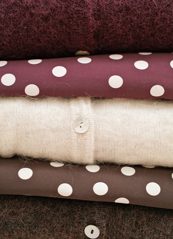 /product/lisanne-dot-shorts-espresso-ecru-13935/