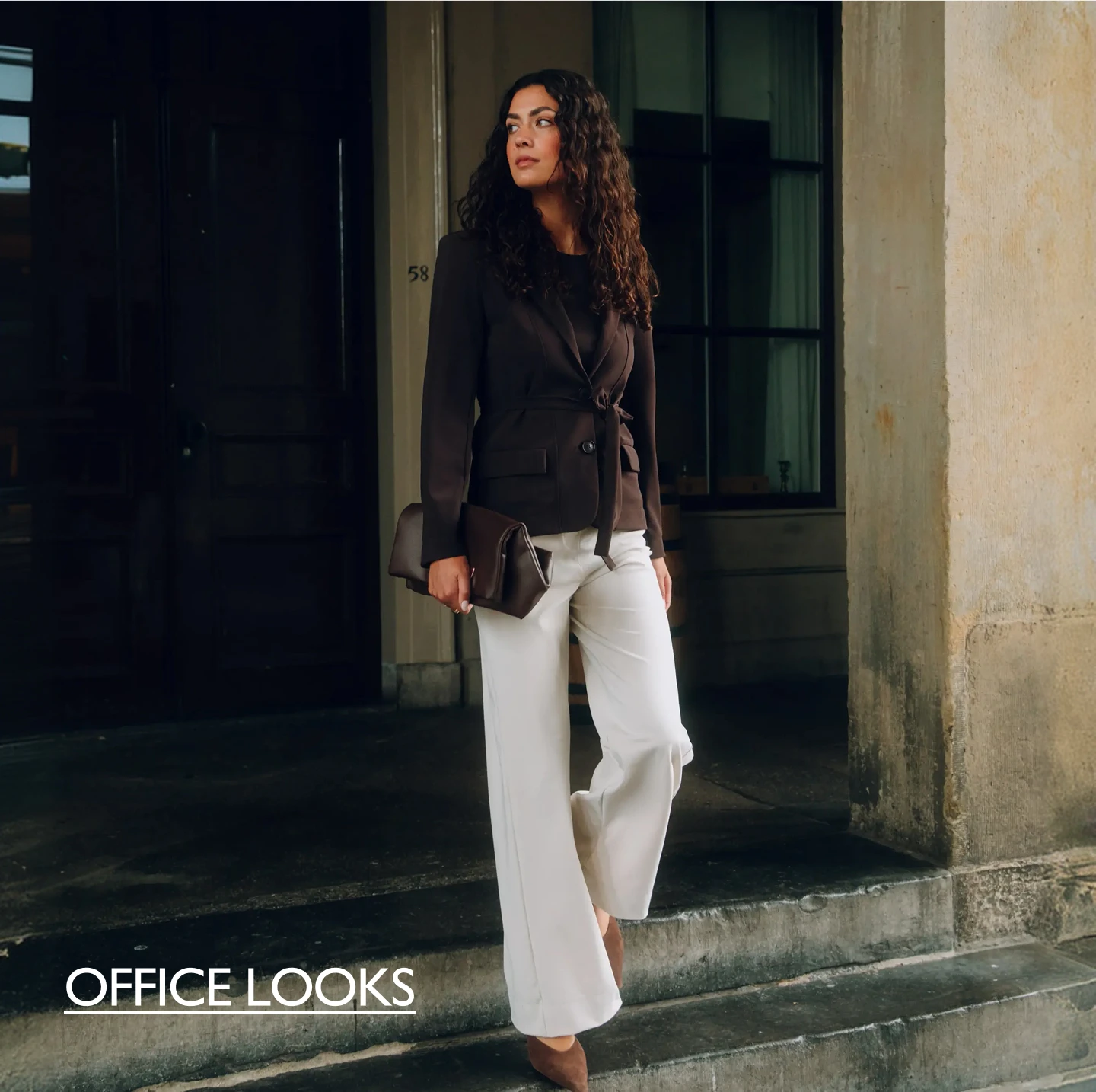 https://www.studioanneloes.de/shop/shirts-tops/