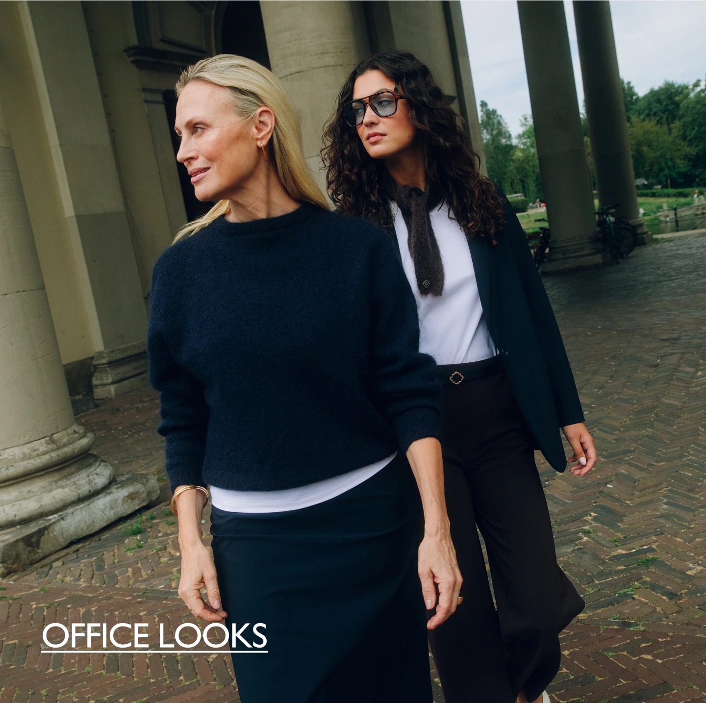 https://www.studioanneloes.de/shop/shirts-tops/