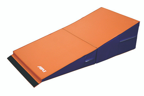 Folding Incline: Firm Foam