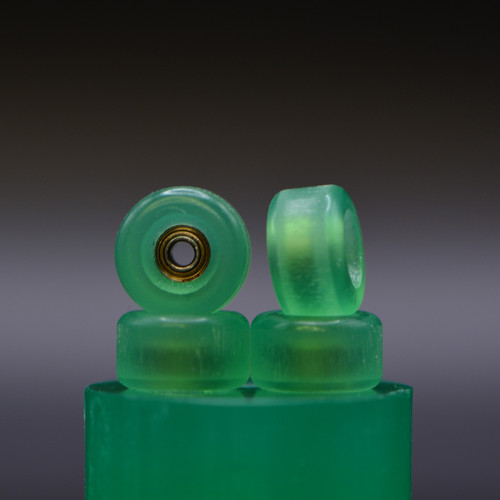 Sapphire Green 8.1mm  60D Conical  MTO