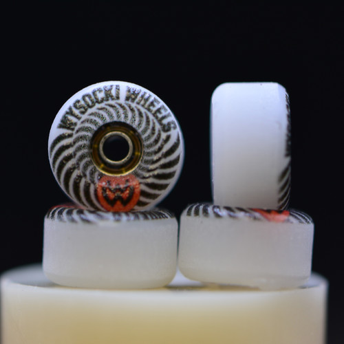 Hwite Spirals 8.1mm  60D Conical  