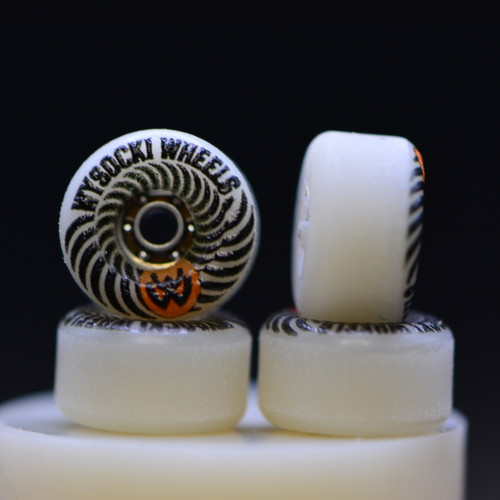 Bones Hwite Spirals 8.1mm  60D Conical  