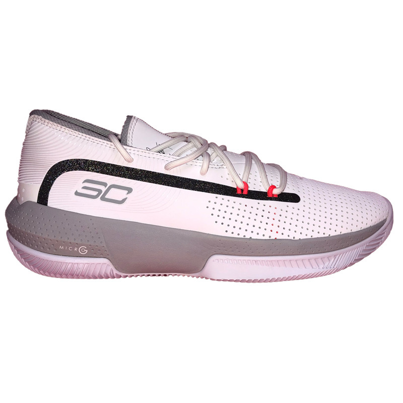Under Armour SC 3ZERO III Basketball Shoe