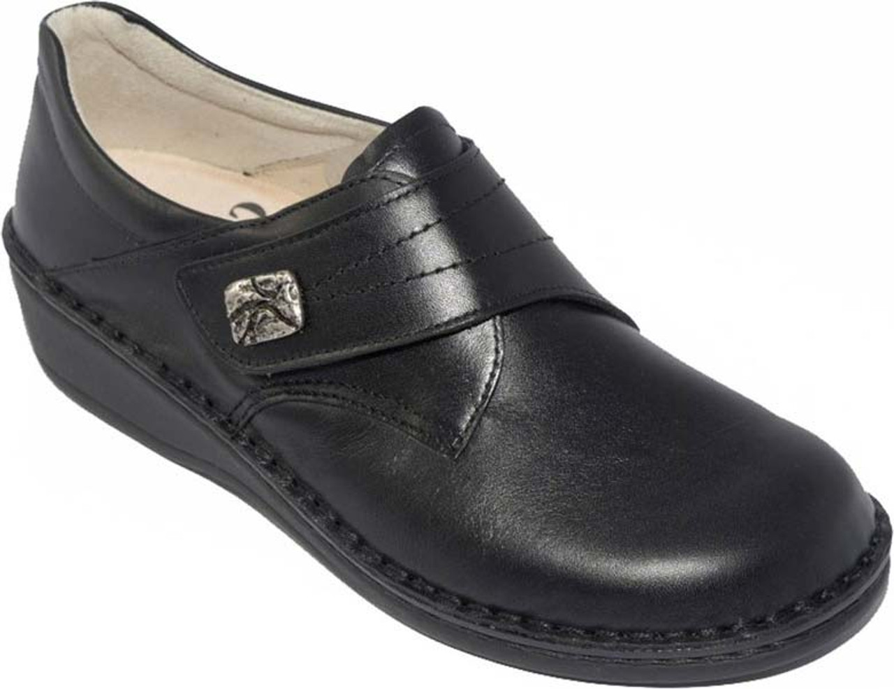 finns footwear online
