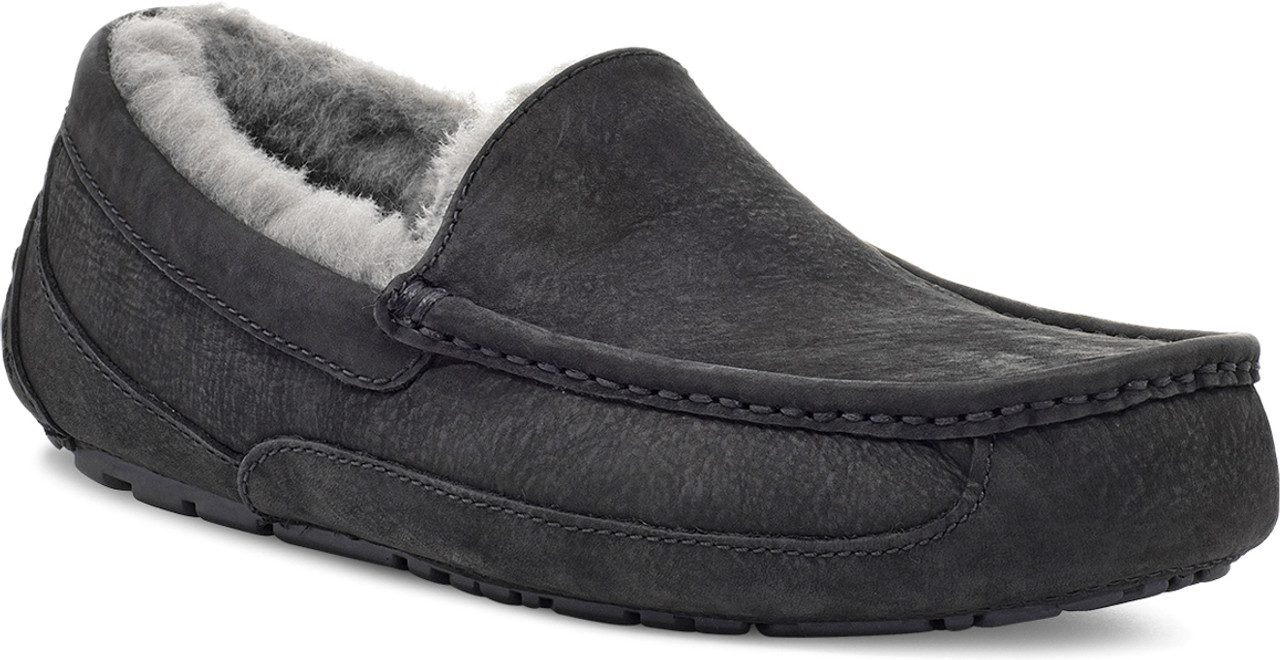 UGG Men's Ascot Leather