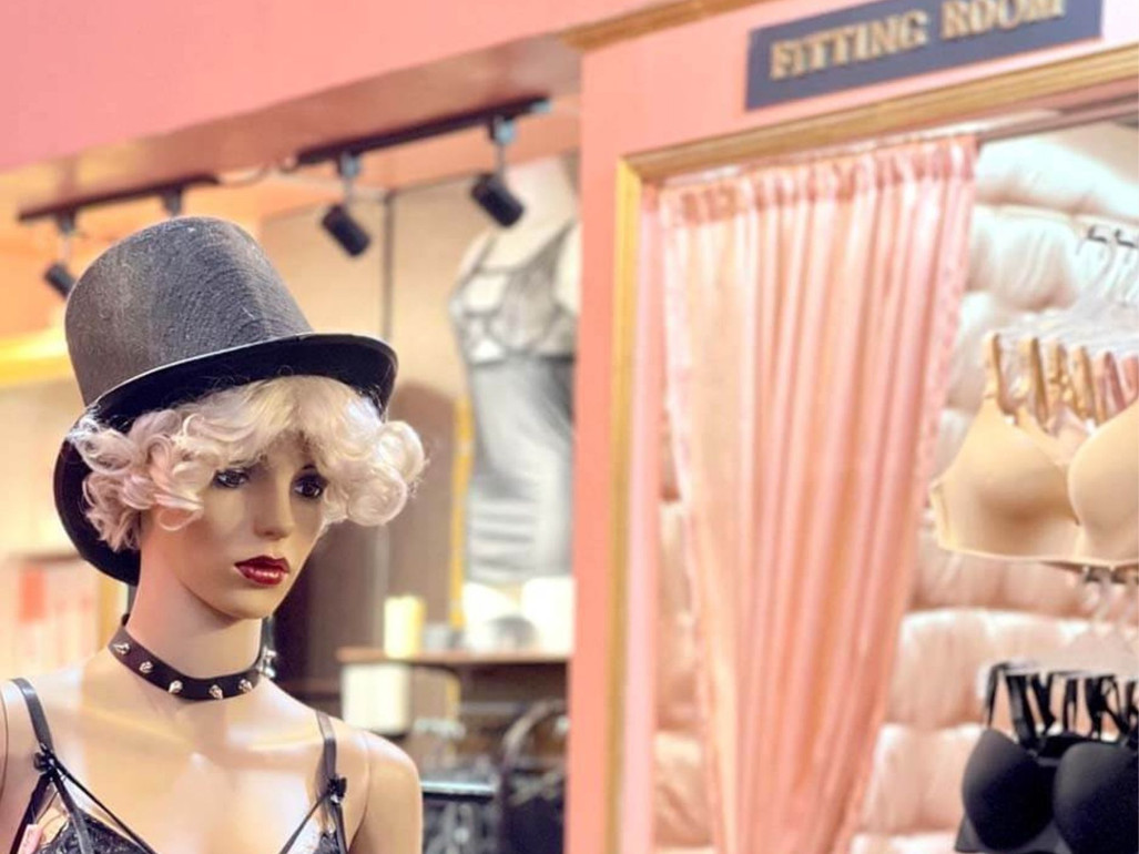 The First VIP Lingerie Shopping Experience in Metro Manila – Only at the Lucky Doll Lingerie Boutique!