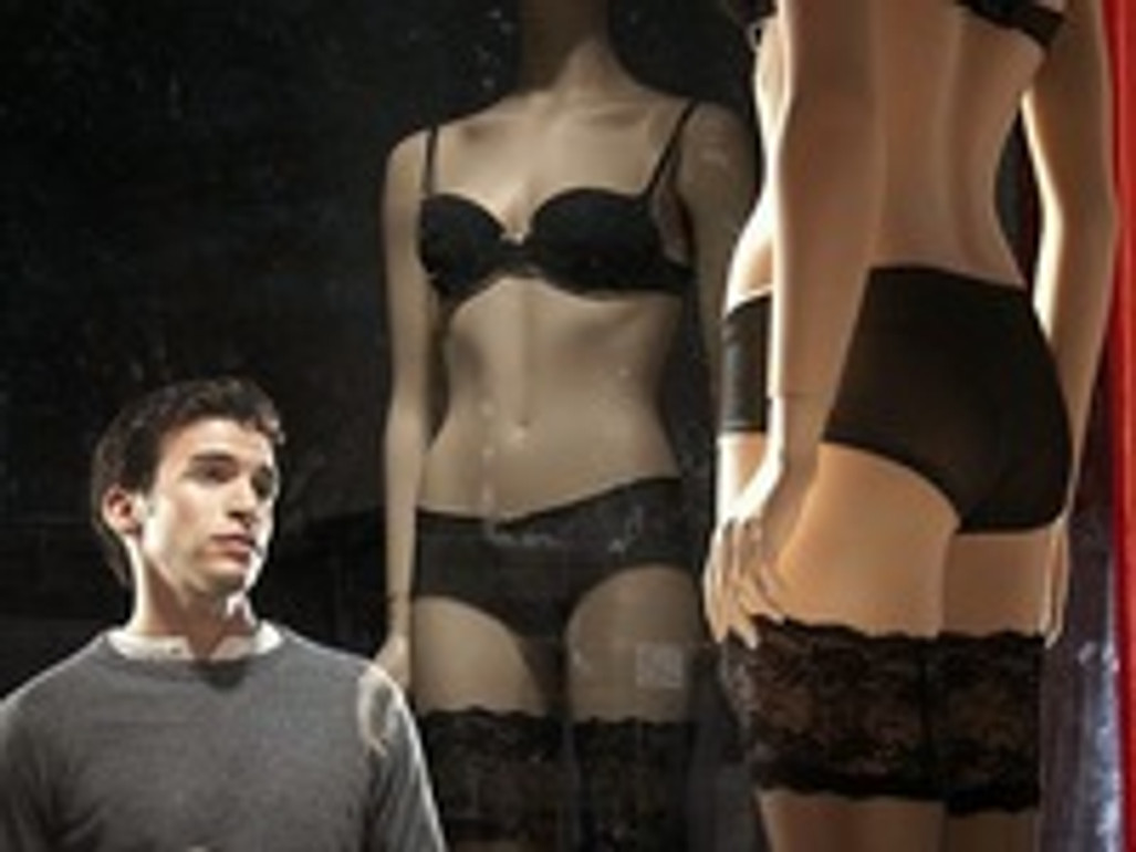 Men's Guide on How to Buy the Perfect Lingerie in the Philippines