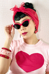 Bernie Red Cat Eye Frameless Bottom Retro Sunglasses
