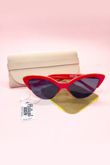 Bernie Red Cat Eye Frameless Bottom Retro Sunglasses