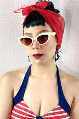 Bettie Cream Cat Eye Pin-up Girl Retro Sunglasses