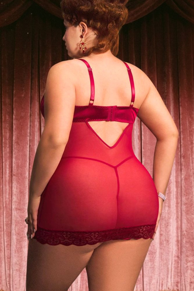Aida Red Lace Plus Size Lingerie