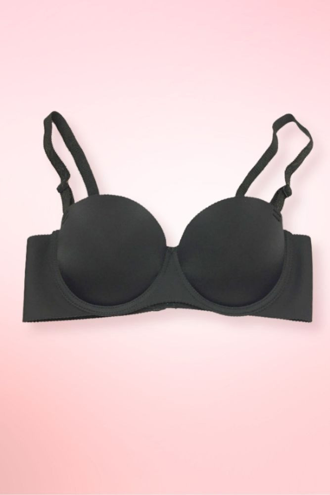 Seamless Strapless Bra.