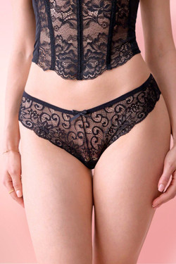 Adrianna Low Rise Scallop Lace Cheeky Brazilian Panty