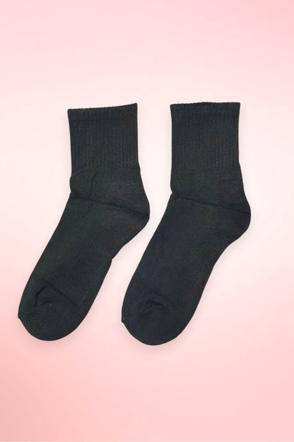 Black Ribbed Cotton Ankle Crew Socks for Women