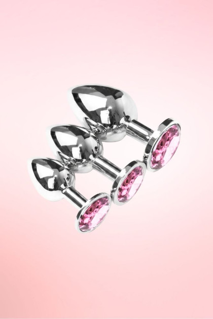 Stainless Steel Anal Plug in different Sizes.